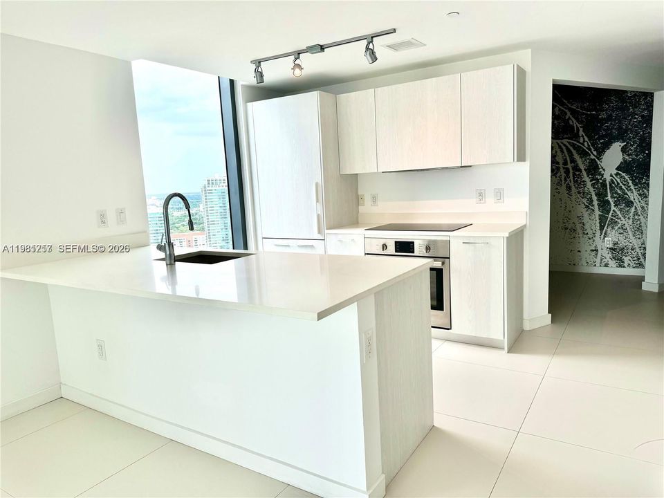 En Venta: $675,000 (2 camas, 2 baños, 1084 Pies cuadrados)