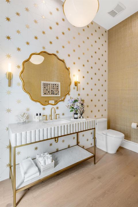 POWDER_ROOM_2_EB