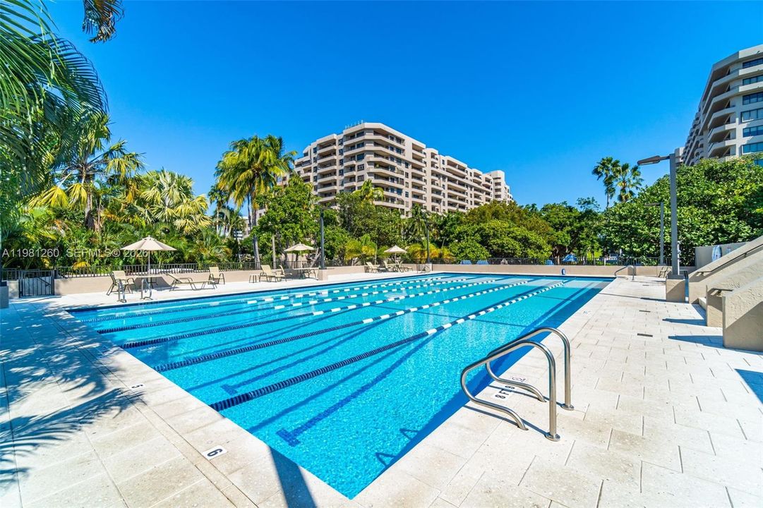Activo con contrato: $1,690,000 (2 camas, 2 baños, 1547 Pies cuadrados)