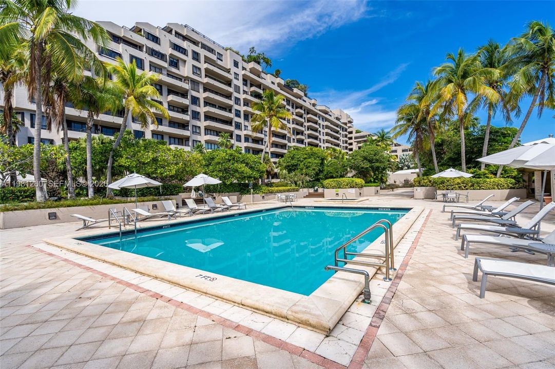 Activo con contrato: $1,690,000 (2 camas, 2 baños, 1547 Pies cuadrados)