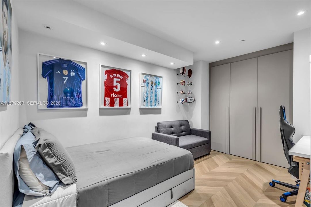 Activo con contrato: $1,690,000 (2 camas, 2 baños, 1547 Pies cuadrados)