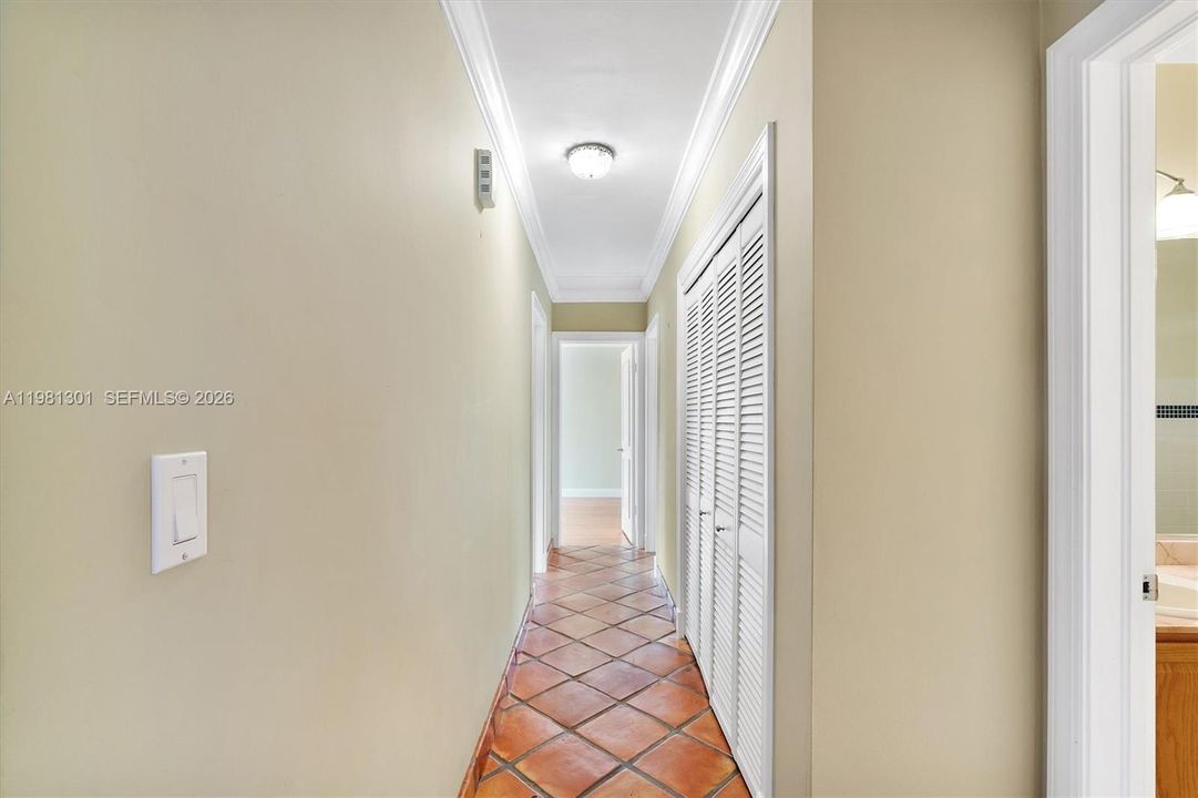 Recently Rented: $6,500 (3 beds, 2 baths, 1653 Square Feet)