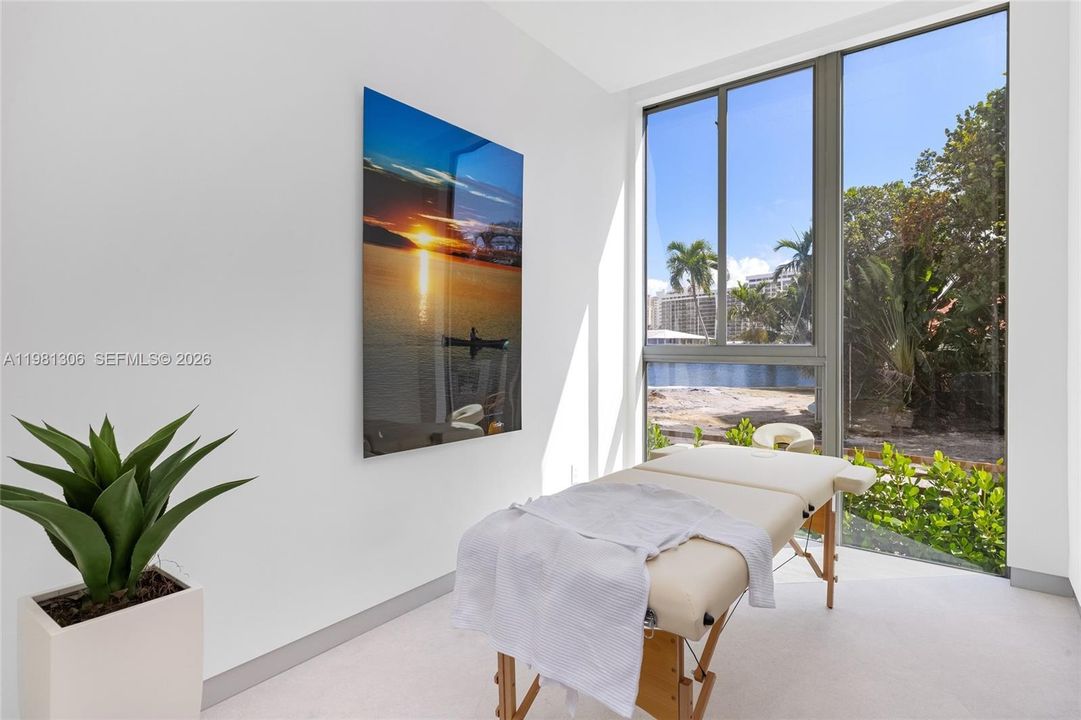 En Venta: $10,990,000 (7 camas, 7 baños, 7250 Pies cuadrados)