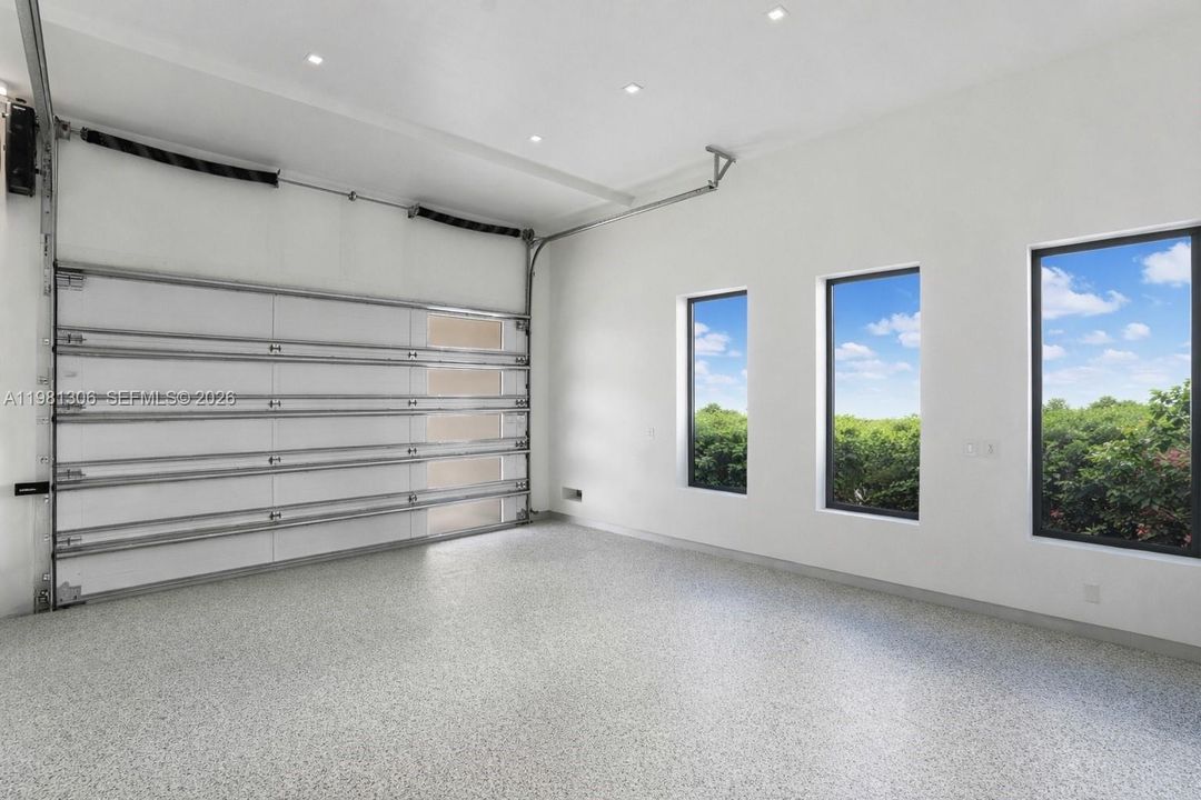 En Venta: $10,990,000 (7 camas, 7 baños, 7250 Pies cuadrados)