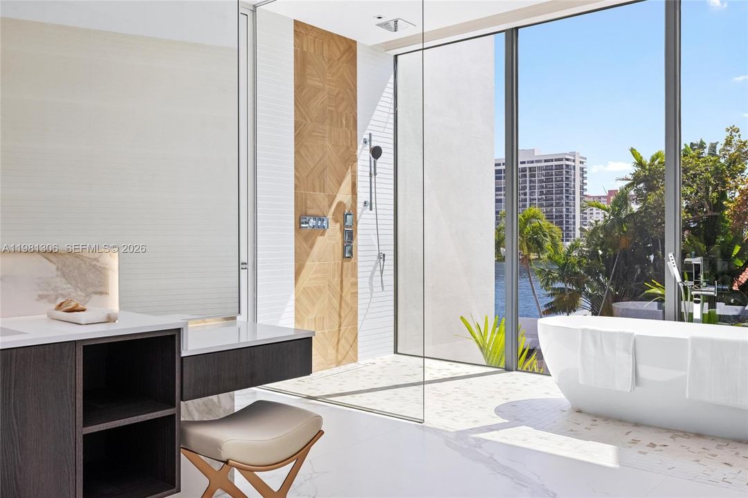 En Venta: $10,990,000 (7 camas, 7 baños, 7250 Pies cuadrados)