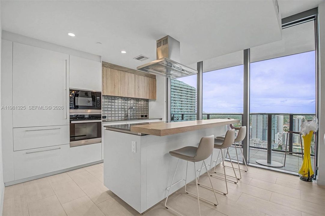 En Venta: $1,399,999 (2 camas, 2 baños, 1356 Pies cuadrados)