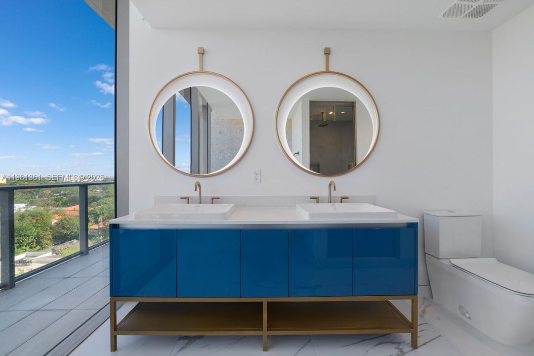 For Sale: $5,998,000 (4 beds, 4 baths, 3024 Square Feet)