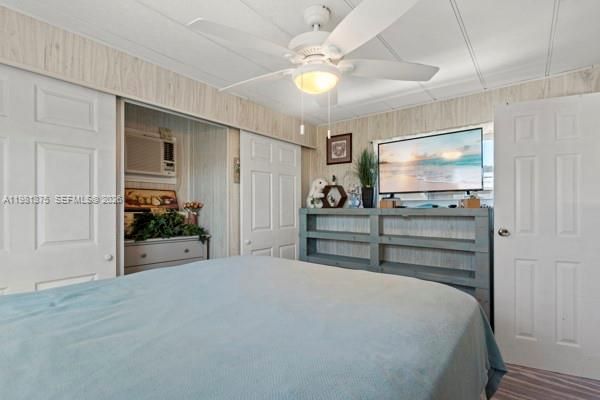 Vendido Recientemente: $89,900 (2 camas, 1 baños, 600 Pies cuadrados)