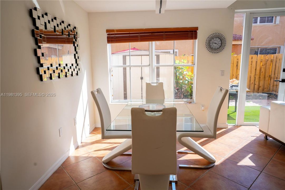 For Sale: $499,000 (3 beds, 2 baths, 1450 Square Feet)