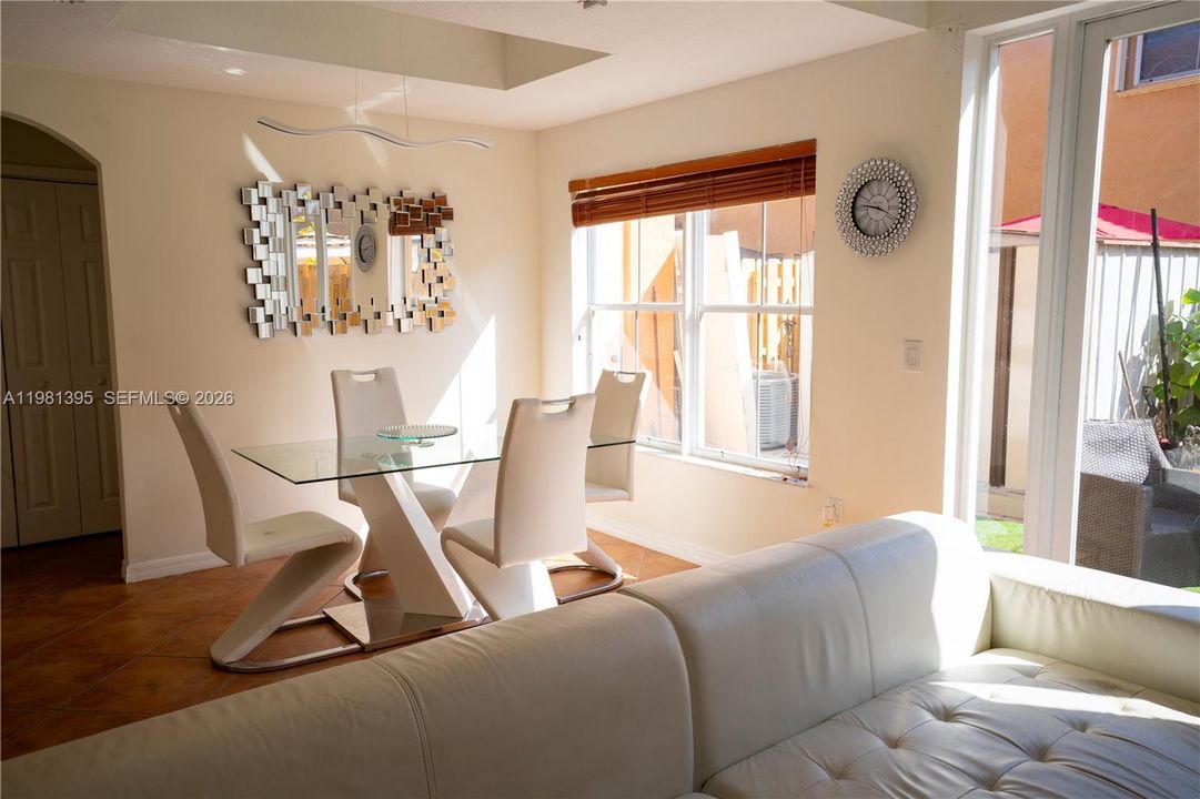 For Sale: $499,000 (3 beds, 2 baths, 1450 Square Feet)