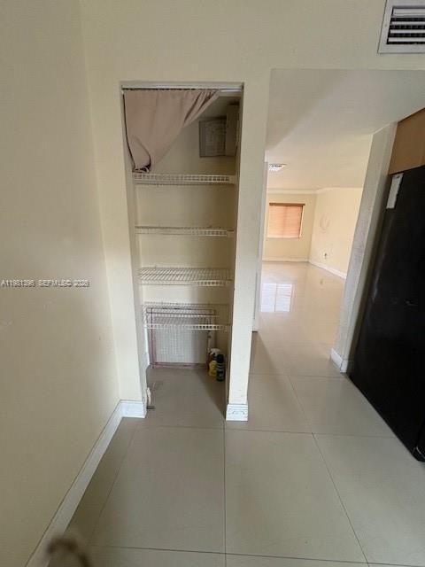 Recently Sold: $320,000 (2 beds, 2 baths, 954 Square Feet)