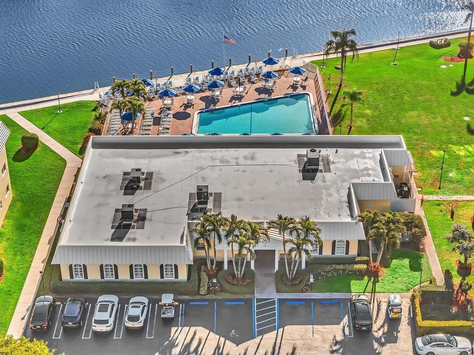 Clubhouse & Salt Water Heated Pool