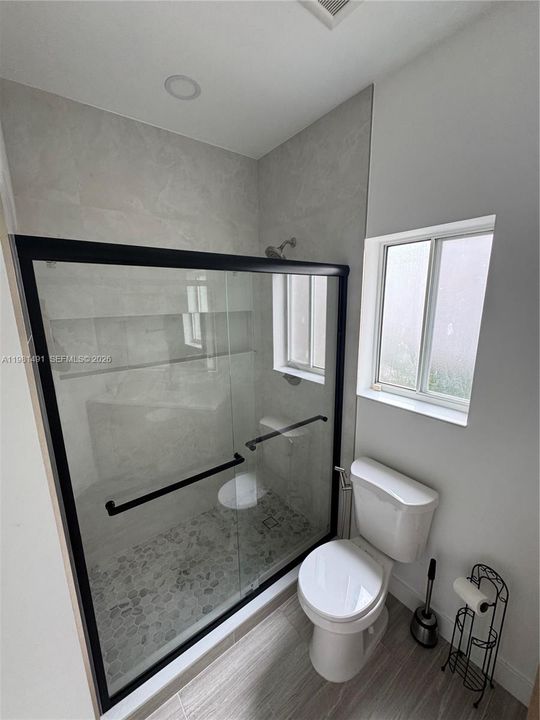 For Sale: $470,000 (2 beds, 2 baths, 1247 Square Feet)