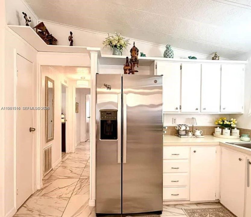 На продажу: $69,000 (2 спален, 2 ванн, 0 Квадратных фут)