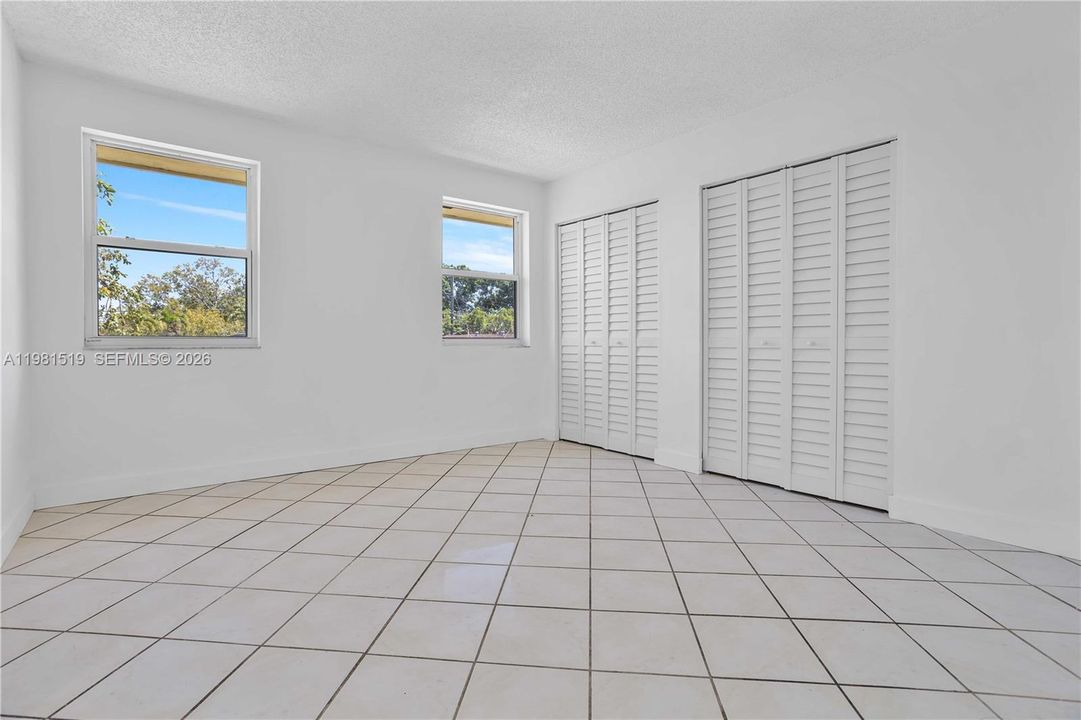 For Sale: $1,399,000 (0 beds, 0 baths, 4350 Square Feet)