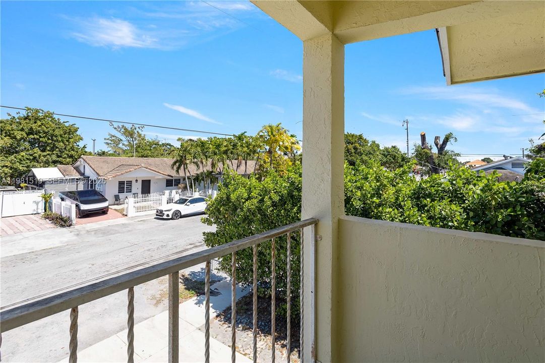 For Sale: $1,399,000 (0 beds, 0 baths, 4350 Square Feet)