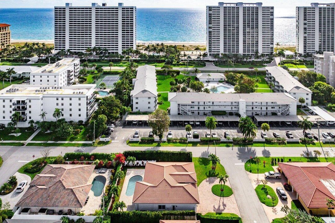 042-899GranadaDrive-BocaRaton-FL-33432-S