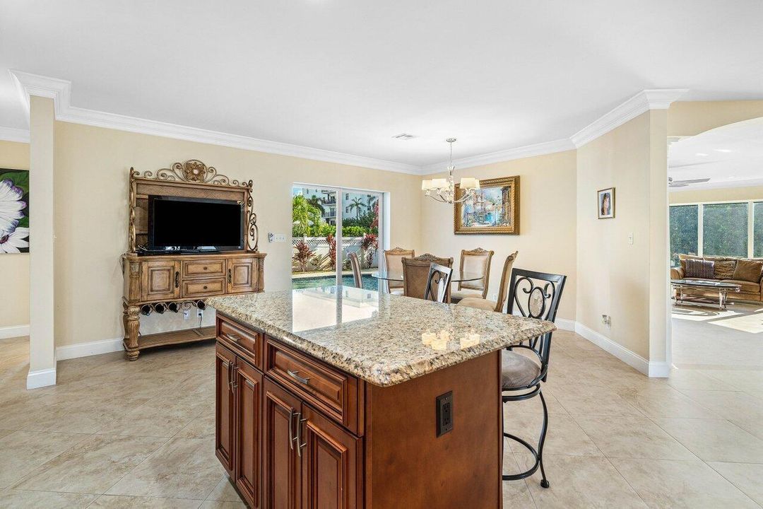 013-899GranadaDrive-BocaRaton-FL-33432-S