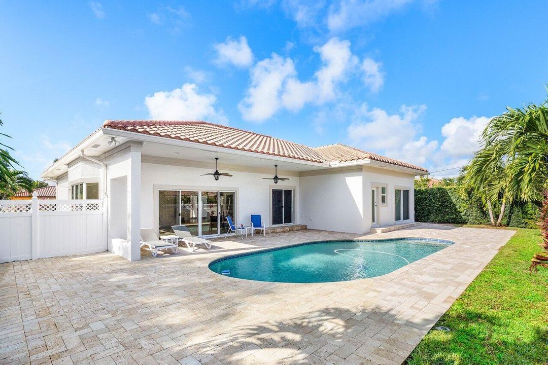 032-899GranadaDrive-BocaRaton-FL-33432-S