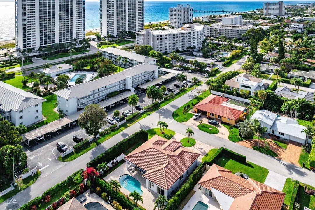 040-899GranadaDrive-BocaRaton-FL-33432-S