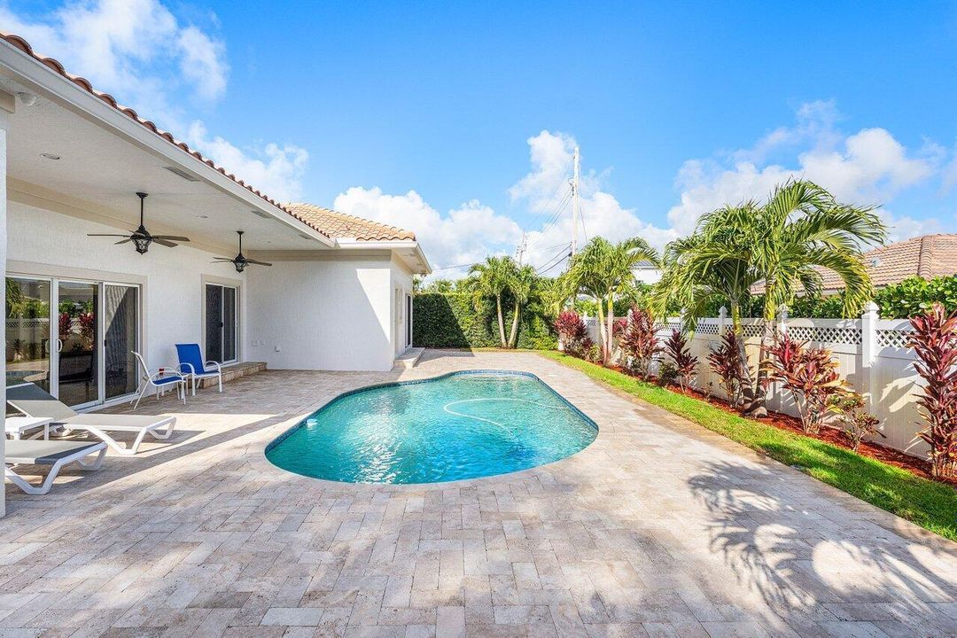 031-899GranadaDrive-BocaRaton-FL-33432-S