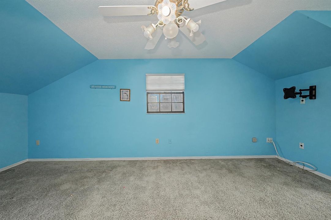 interior - second bedroom 3