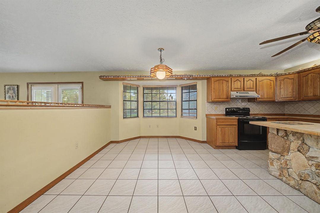 interior - dining room 1