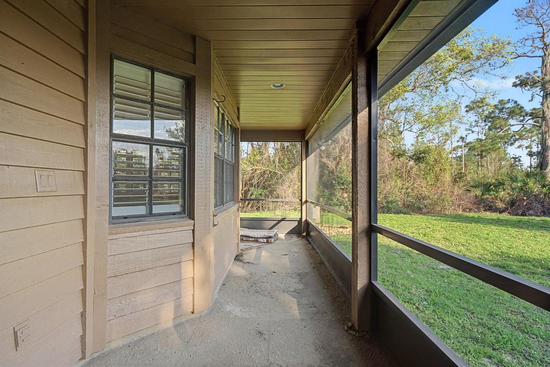 interior - back porch 2