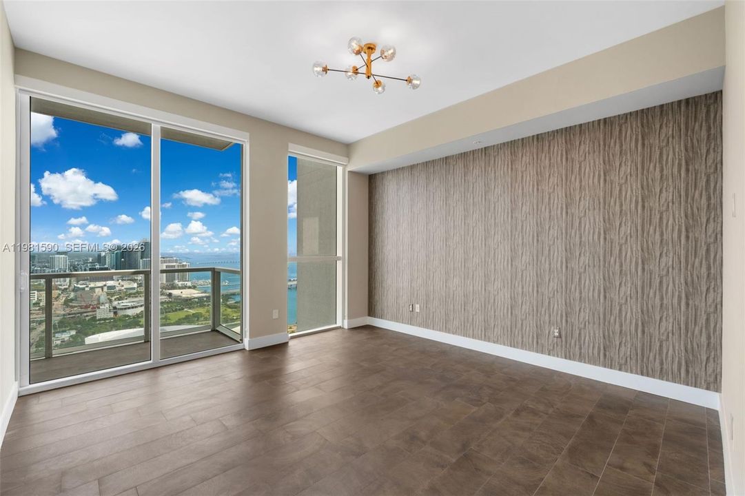For Sale: $3,800,000 (5 beds, 5 baths, 3004 Square Feet)