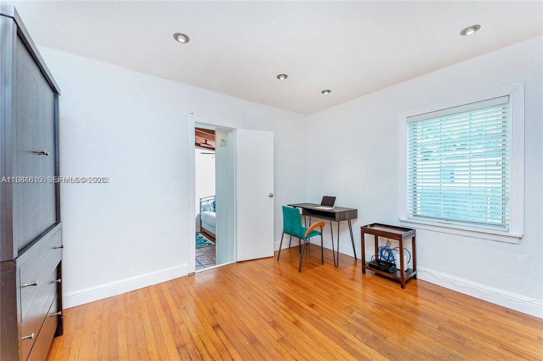 Bonus 4th bedroom-