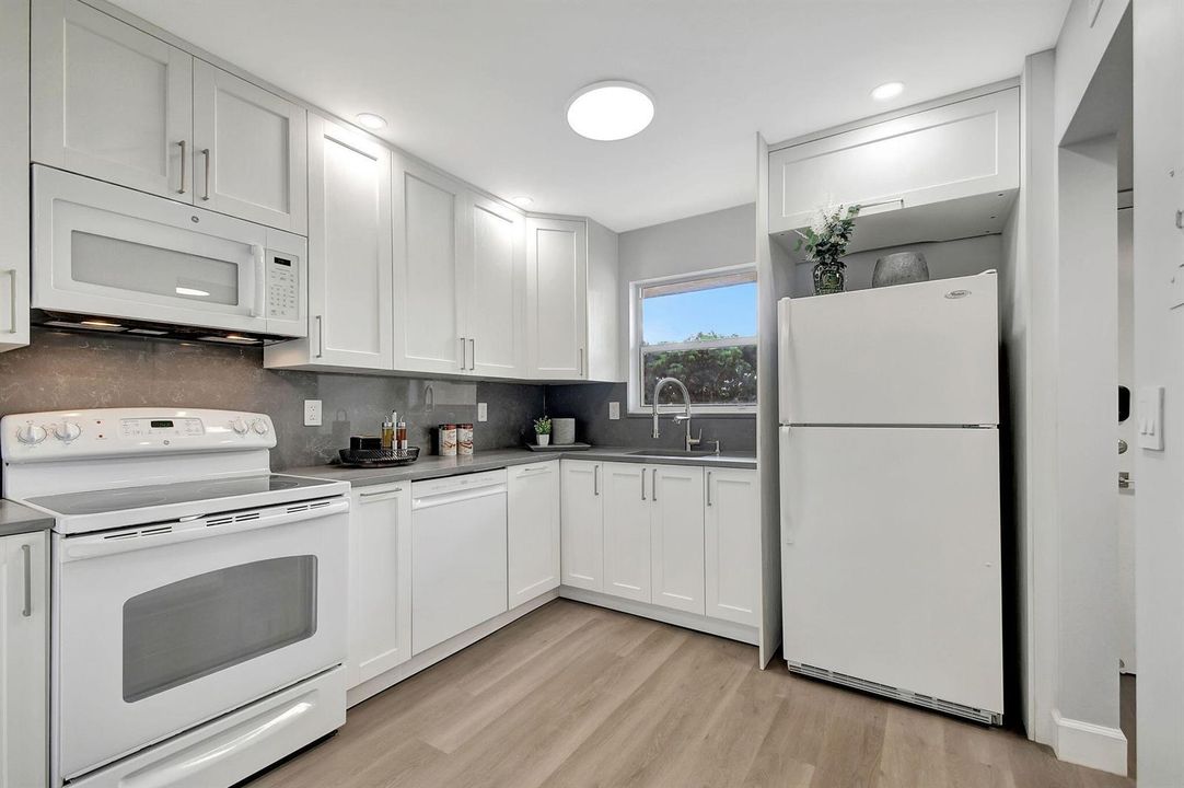 7-web-or-mls-Apartment (5) - Copy