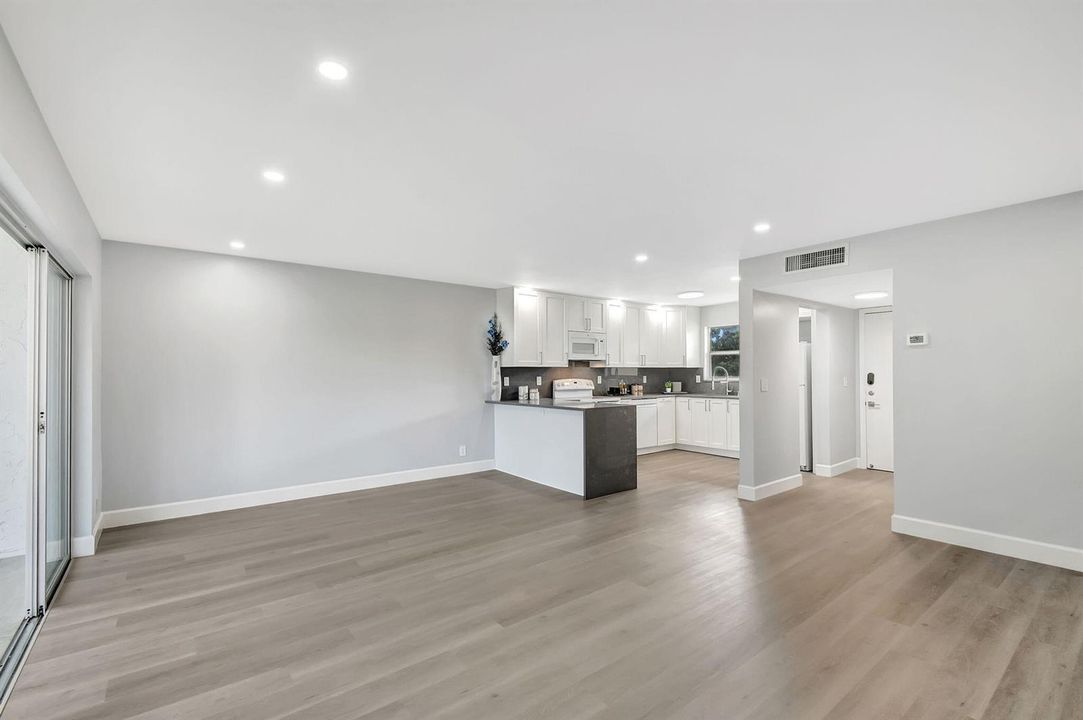 10-web-or-mls-Apartment (8) - Copy