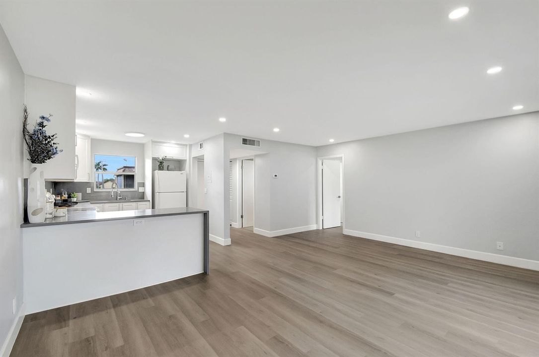 13-web-or-mls-Apartment (11) - Copy