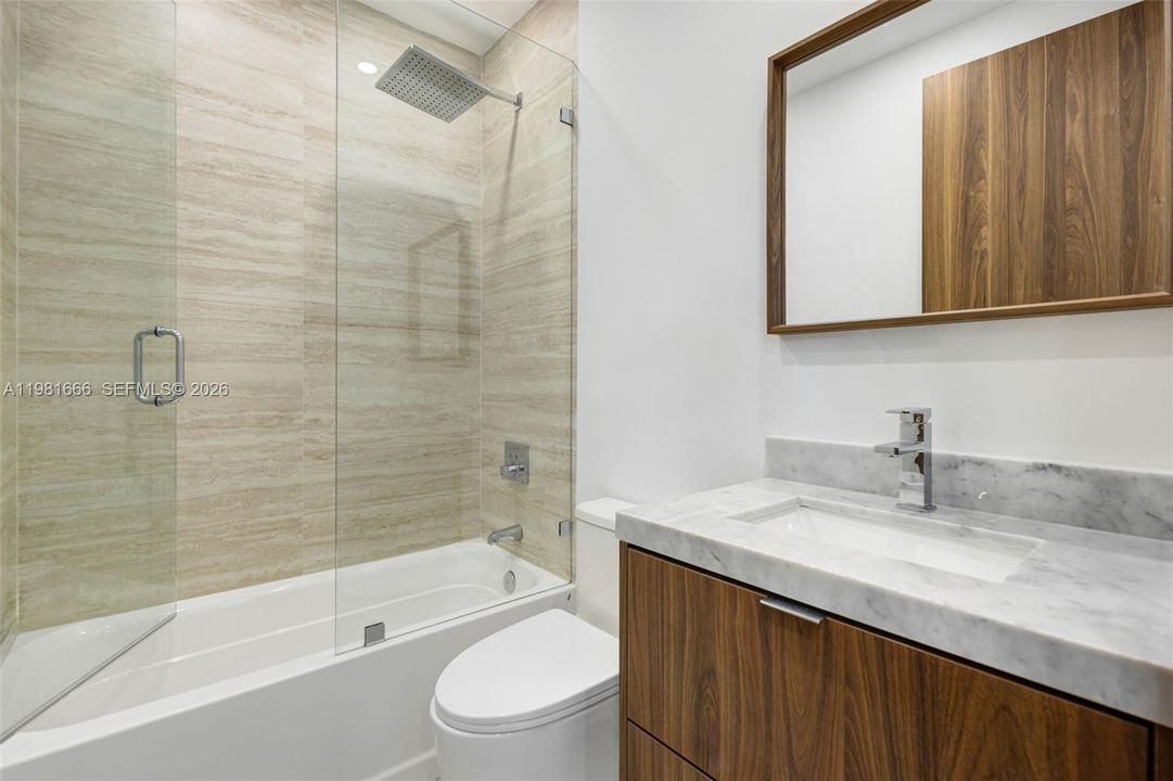 For Sale: $2,350,000 (5 beds, 5 baths, 2690 Square Feet)