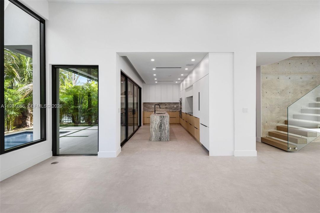 For Sale: $2,350,000 (5 beds, 5 baths, 2690 Square Feet)