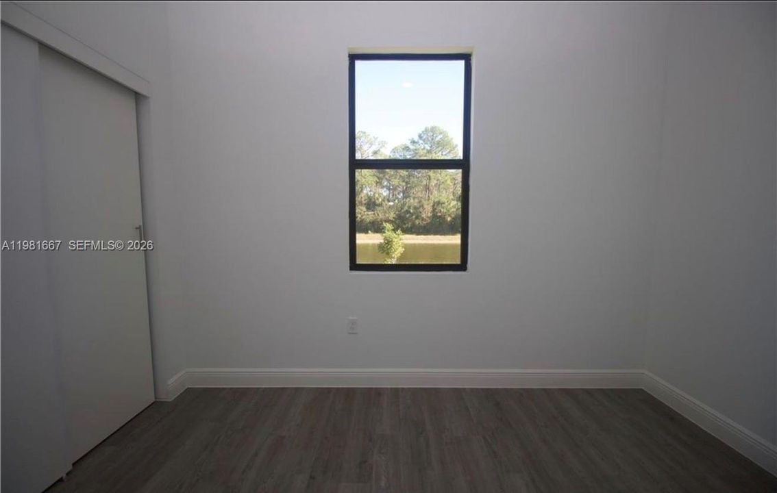 For Rent: $2,000 (3 beds, 2 baths, 1292 Square Feet)