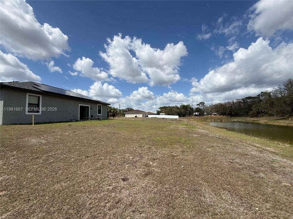 For Rent: $2,000 (3 beds, 2 baths, 1292 Square Feet)