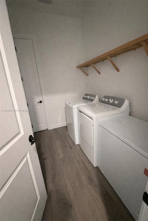 En Renta: $5,000 (3 camas, 3 baños, 2385 Pies cuadrados)