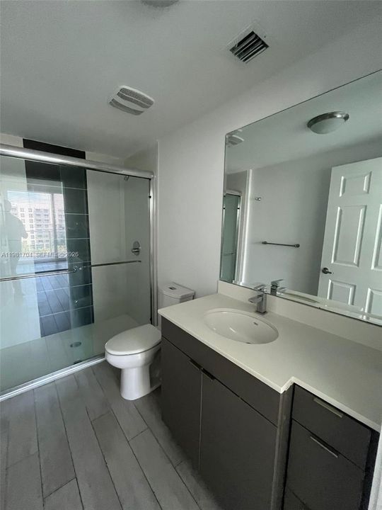 En Venta: $455,000 (2 camas, 2 baños, 814 Pies cuadrados)