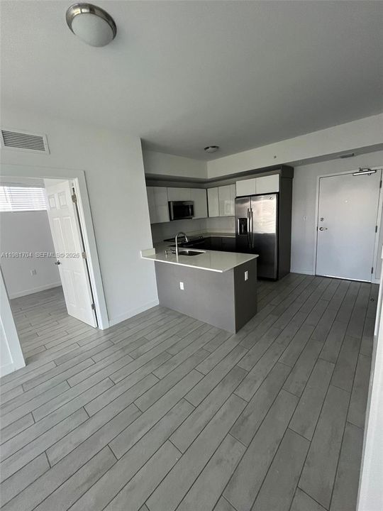 En Venta: $455,000 (2 camas, 2 baños, 814 Pies cuadrados)