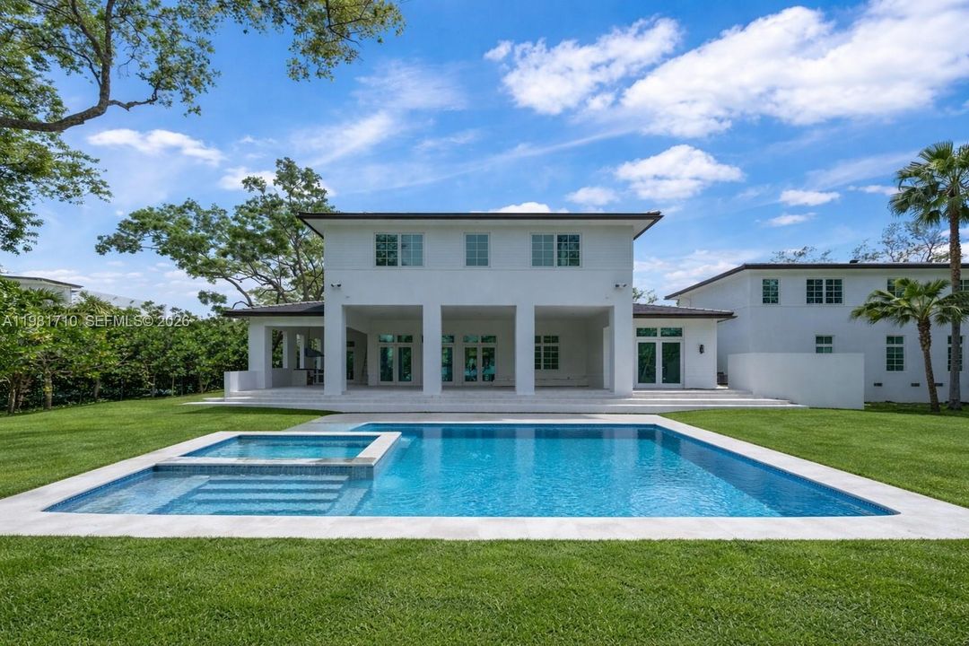 待售: $6,750,000 (7 贝兹, 8 浴室, 7230 平方英尺)