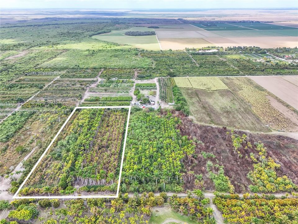 На продажу: $1,650,000 (0 спален, 0 ванн, 0 Квадратных фут)