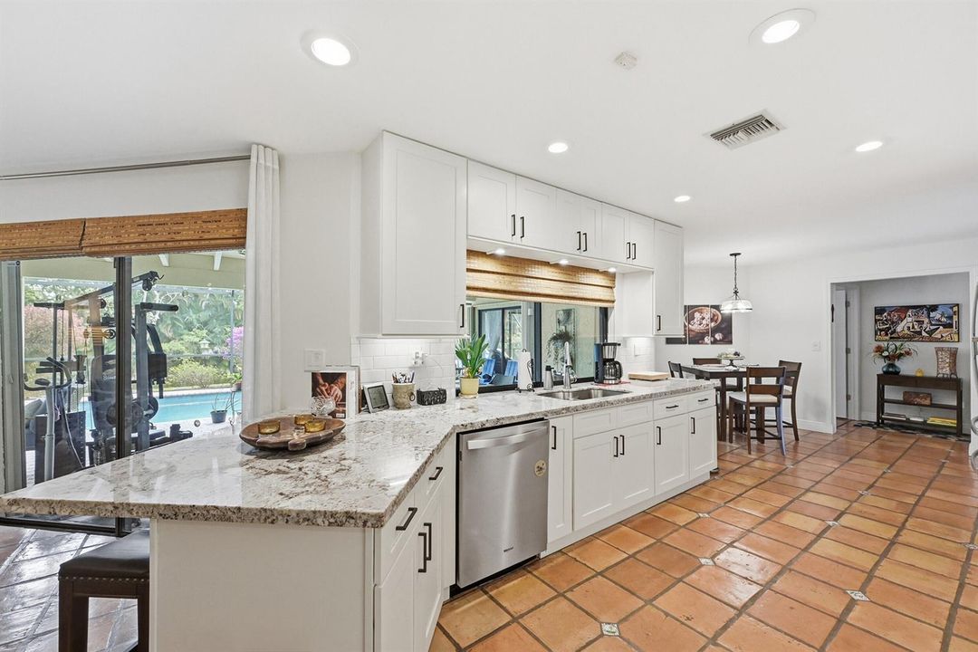 Kitchen, view 3