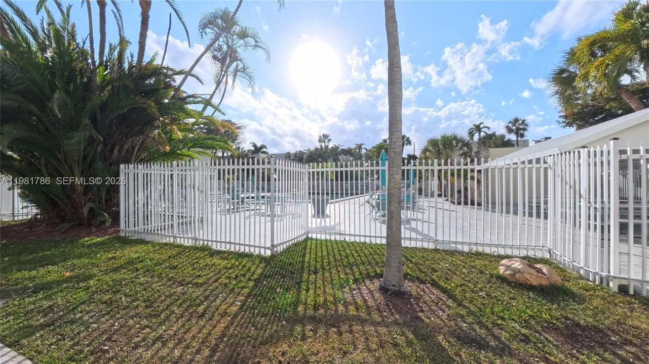 For Sale: $209,900 (3 beds, 2 baths, 1380 Square Feet)