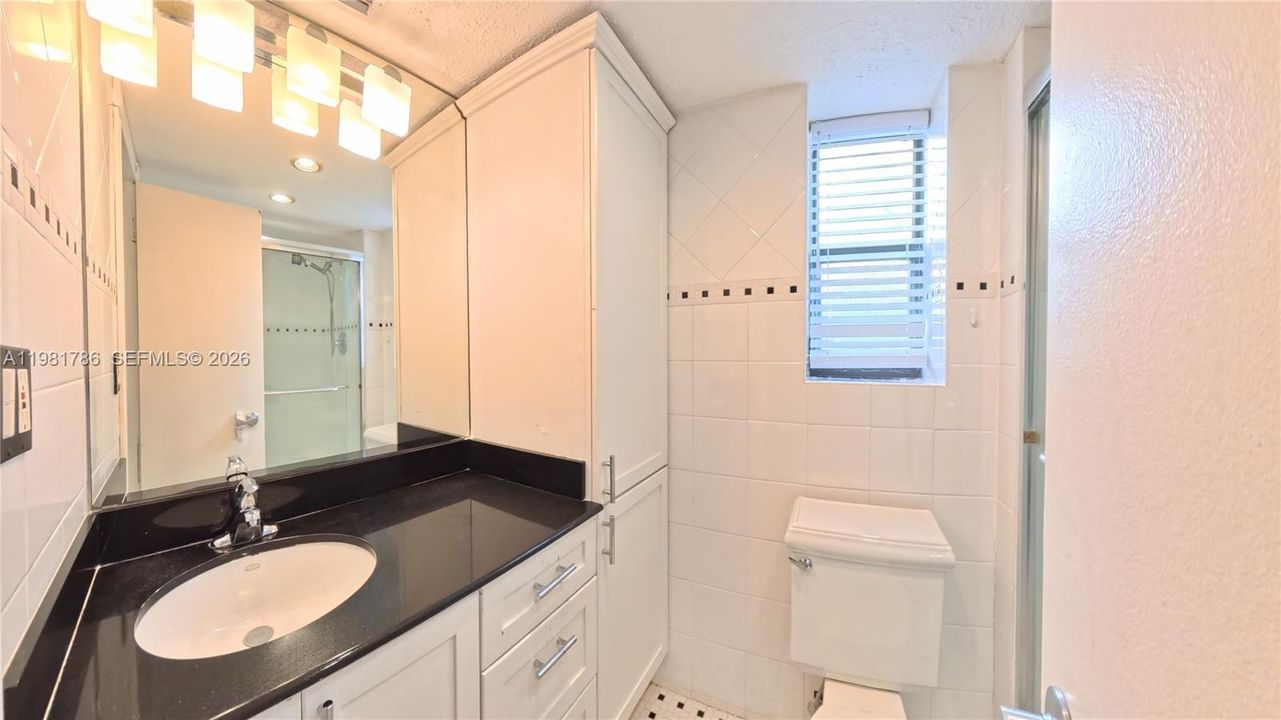 For Sale: $209,900 (3 beds, 2 baths, 1380 Square Feet)