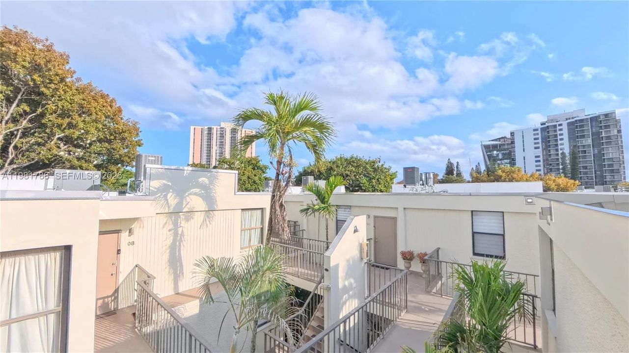 For Sale: $209,900 (3 beds, 2 baths, 1380 Square Feet)