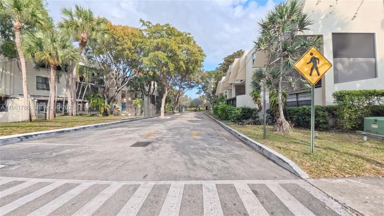 For Sale: $209,900 (3 beds, 2 baths, 1380 Square Feet)