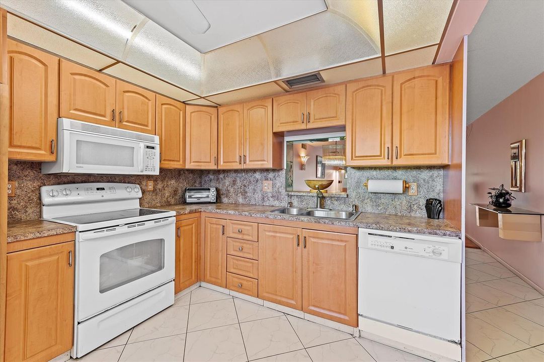 09-2303 Lucaya Lane Unit G3, Coconut Cre