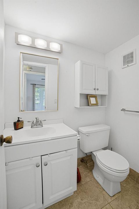 Bathroom2