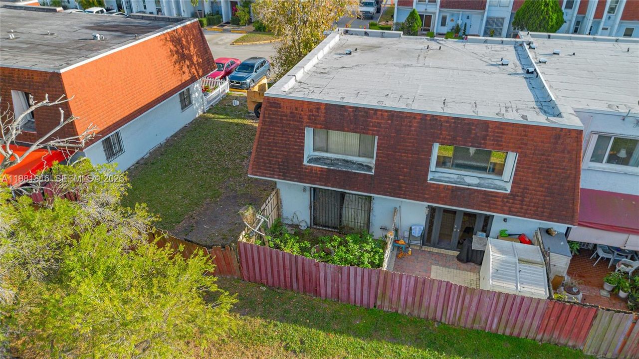 En Venta: $315,000 (2 camas, 1 baños, 1140 Pies cuadrados)